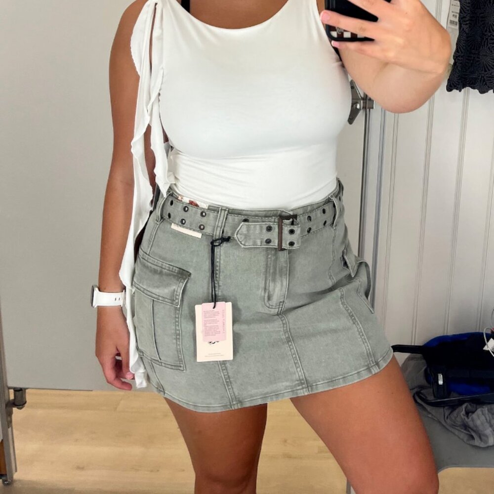 Women's Sincerely Jules Light Green Cargo Mini Skirt